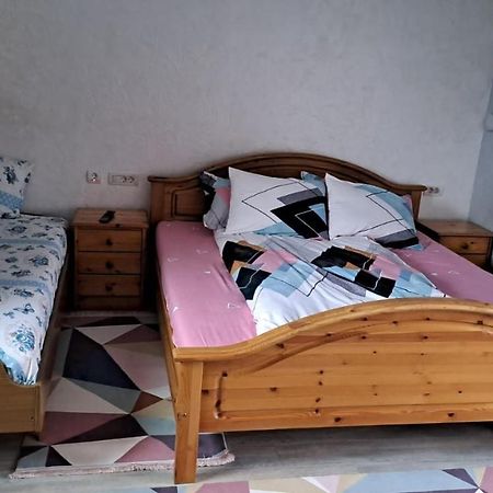 Casa Luna Гура Хуморулуй Екстериор снимка