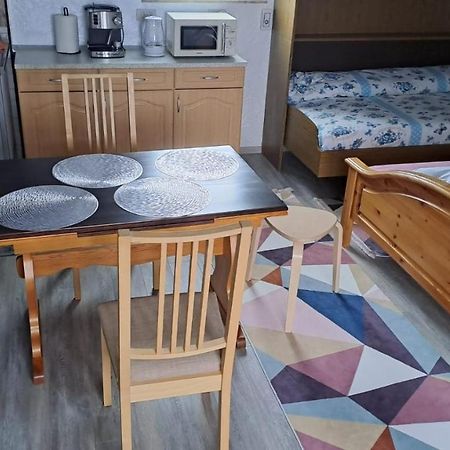 Casa Luna Гура Хуморулуй Екстериор снимка