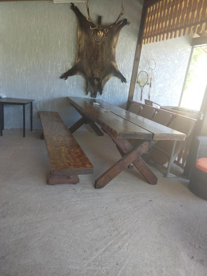 Casa Luna Гура Хуморулуй Екстериор снимка