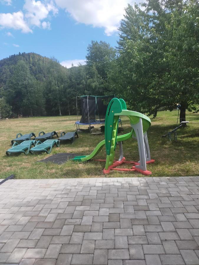 Casa Luna Гура Хуморулуй Екстериор снимка