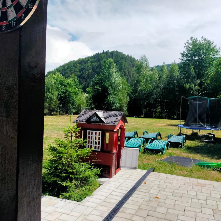 Casa Luna Гура Хуморулуй Екстериор снимка