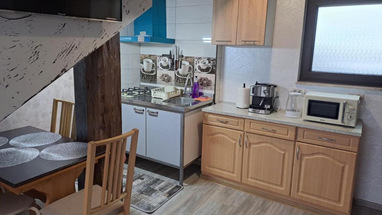 Casa Luna Гура Хуморулуй Екстериор снимка